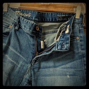 Madewell jeans distressed size 29